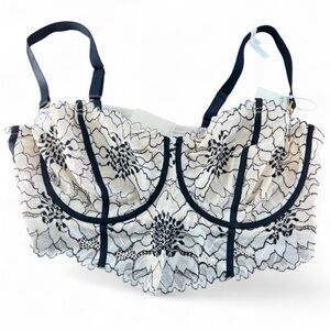 NWT Aerie White and Black Lace Balconette Unlined Long
Underwire Bra 36DD